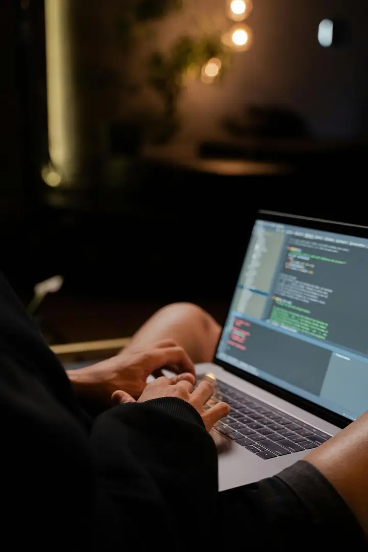 68808558673585aab3a927a9